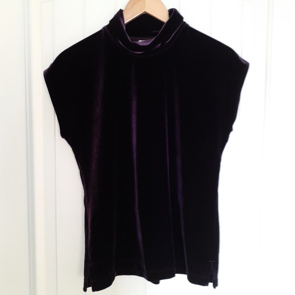 Chico's Velvet Sleeveless Turtleneck Top Purple Size 1/Size M/Size 8
